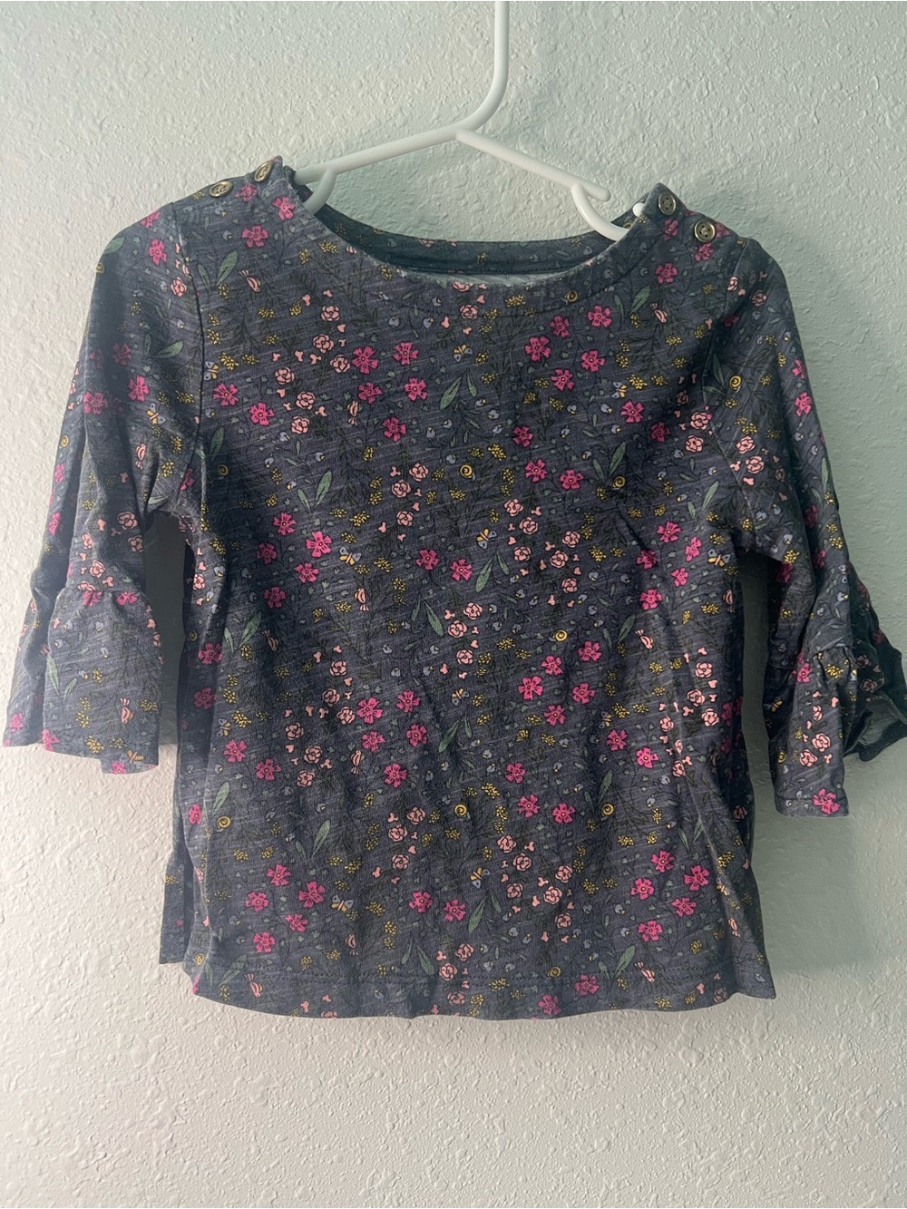 Girls 3T Oshkosh Floral Charcoal Boatneck Top with Ruffled Three-Quarter sleeves